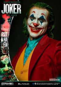 Gallery Image of The Joker (Bonus Clown Mask Version) 1:3 Scale Statue