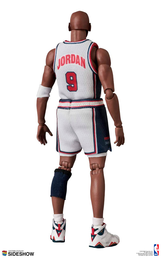 Michael Jordan (1992 Team USA) MAFEX Collectible Figure by Medicom Toy