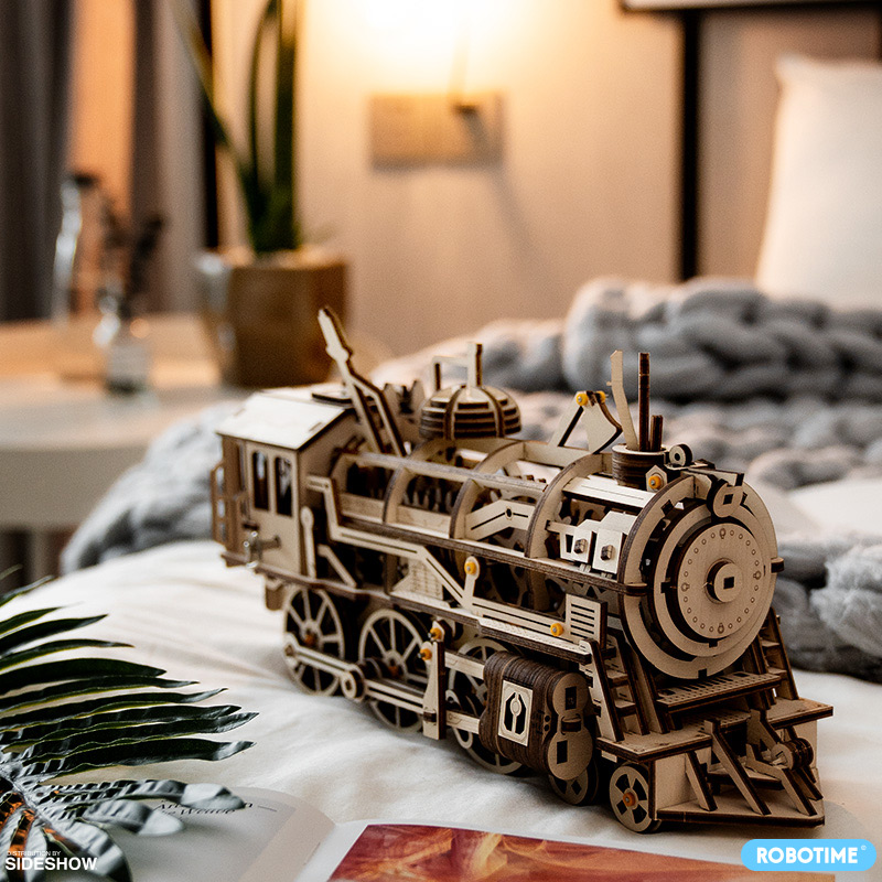 robotime locomotive