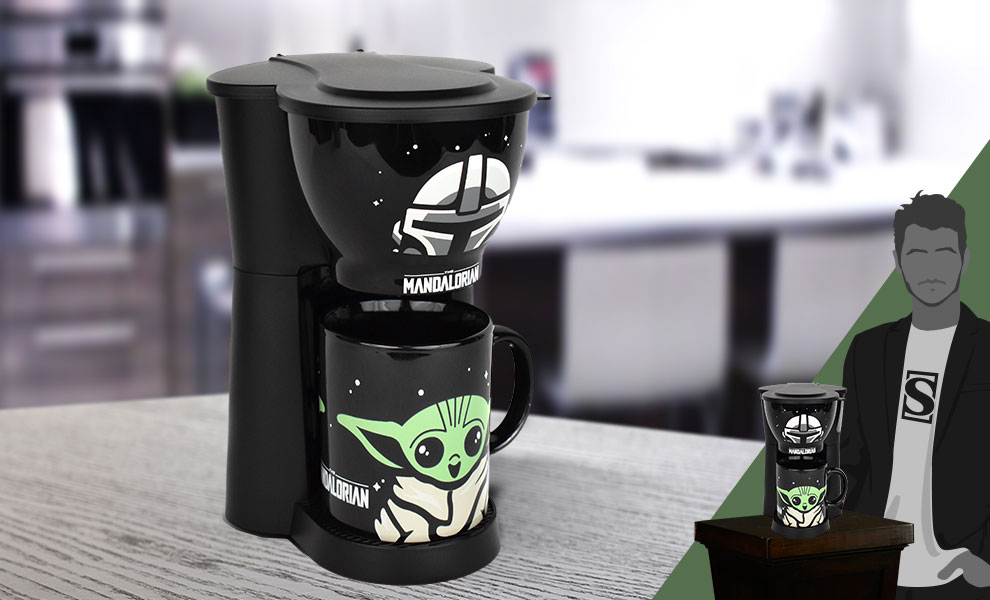 Star Wars The Mandalorian & Baby Yoda Coffee Maker Set