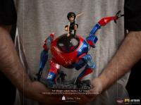 Gallery Image of Peni Parker & SP//dr Deluxe 1:10 Scale Statue