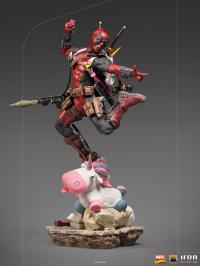 Gallery Image of Deadpool Deluxe 1:10 Scale Statue