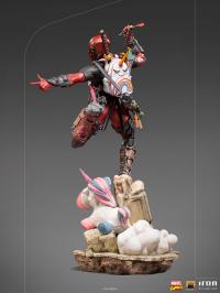Gallery Image of Deadpool Deluxe 1:10 Scale Statue
