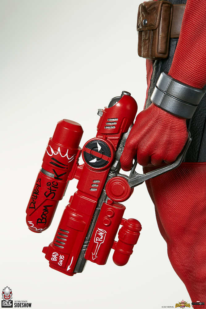deadpool sideshow statue
