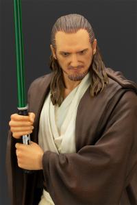 Gallery Image of Qui-Gon Jinn 1:10 Scale Statue
