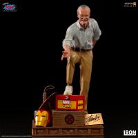 Gallery Image of Stan Lee Deluxe 1:10 Scale Statue