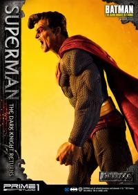 Gallery Image of Superman (Deluxe Version) Statue