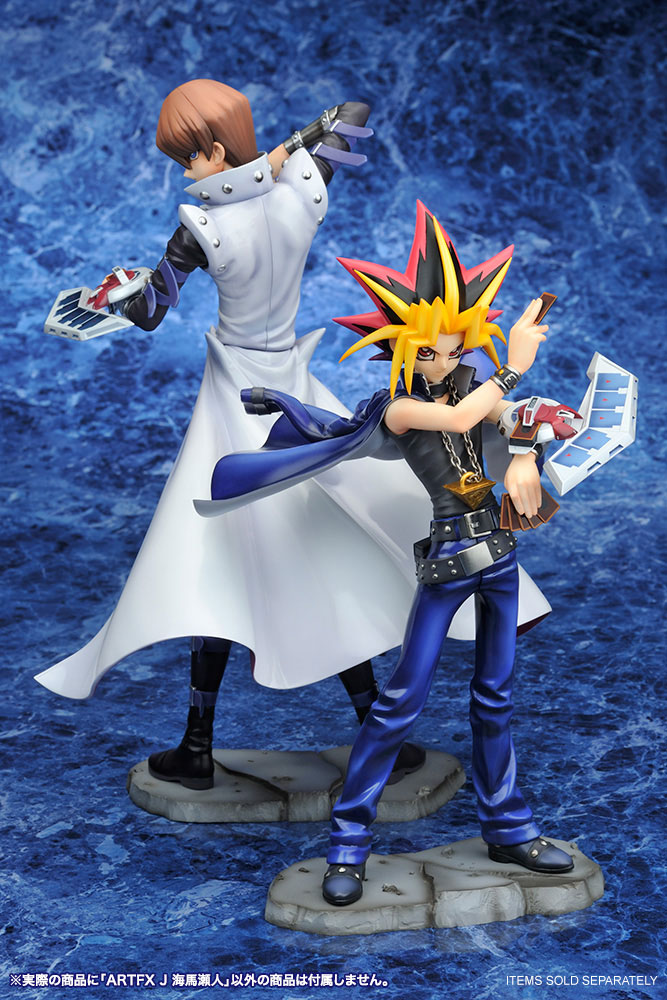 kaiba statue