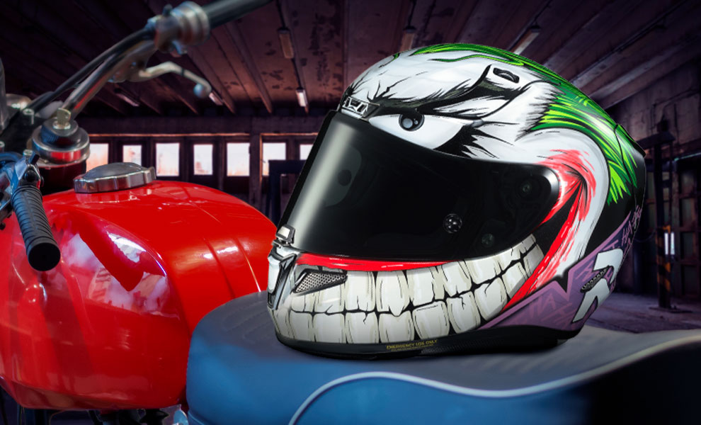 Gallery Feature Image of The Joker HJC RPHA 11 Pro Helmet - Click to open image gallery
