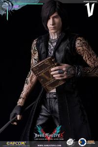 Gallery Image of V Sixth Scale Figure