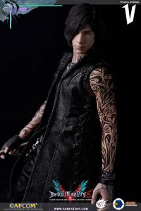 Gallery Image of V Sixth Scale Figure