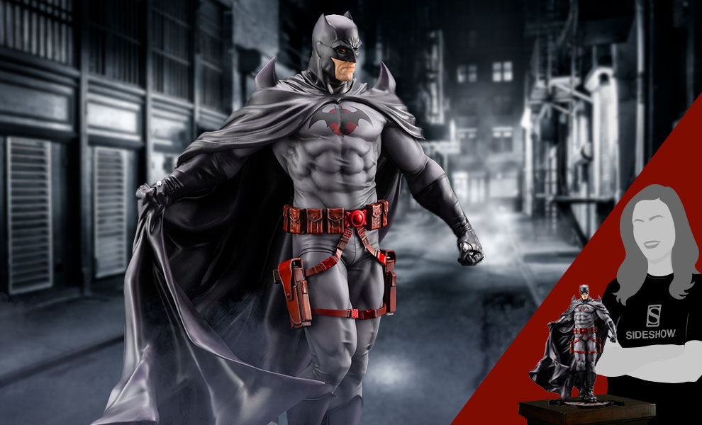 Gallery Feature Image of Batman Thomas Wayne Statue - Click to open image gallery