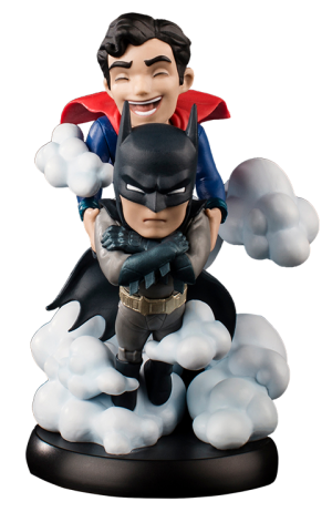 World's Finest Q-Fig MAX Collectible Figure