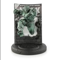 Gallery Image of The Hulk Classic Cover (Green Edition) Pewter Collectible