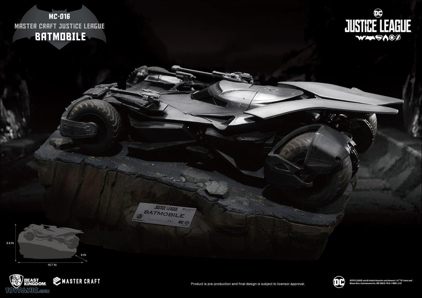 sideshow collectibles batmobile