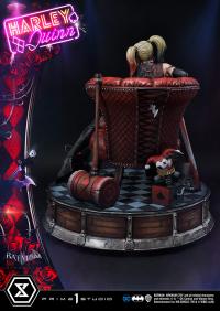 Gallery Image of Harley Quinn 1:3 Scale Statue
