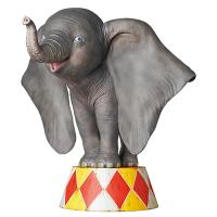 Gallery Image of Dumbo Collectible Statue