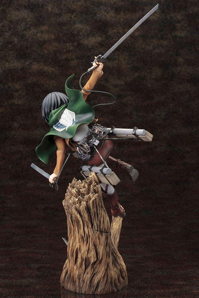 Mikasa Ackerman Renewal Package Variant Statue Sideshow Collectibles