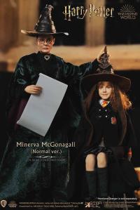 Gallery Image of Minerva McGonagall Sixth Scale Figure
