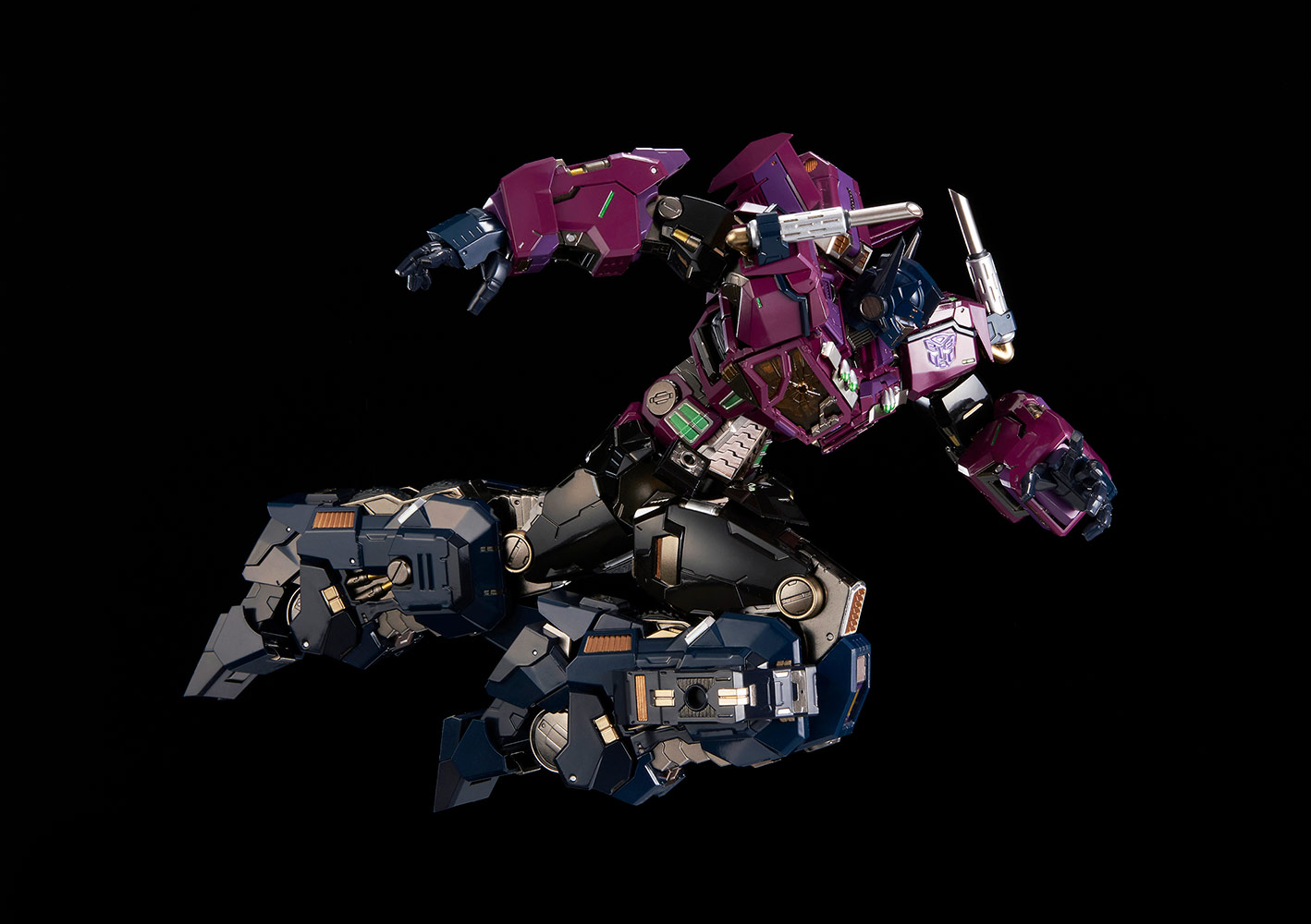 shattered glass optimus prime toy
