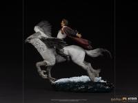 Gallery Image of Harry Potter & Buckbeak Deluxe 1:10 Scale Statue