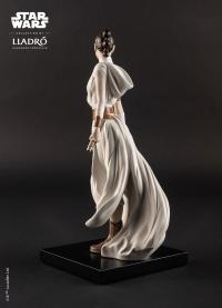 Gallery Image of Rey Porcelain Statue