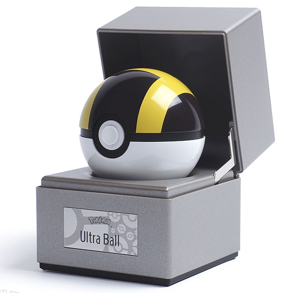 Ultra Ball Replica by The Wand Company | Sideshow Collectibles