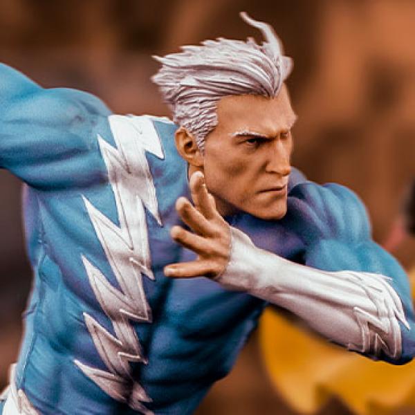 Quicksilver 1:10 Scale Statue by Iron Studios