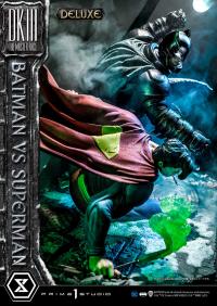 Gallery Image of Batman Versus Superman (Deluxe Version) Statue