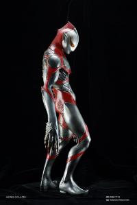 Gallery Image of Nise Ultraman Statue