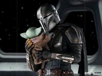 Gallery Image of The Mandalorian and Grogu 1:10 Scale Statue