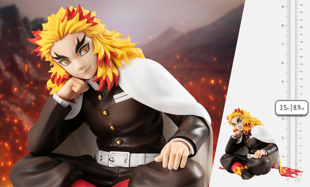 Gallery Feature Image of Palm-Sized Rengoku Collectible Figure - Click to open image gallery