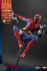 Gallery Image of Spider-Man (Cyborg Spider-Man Suit) Sixth Scale Figure