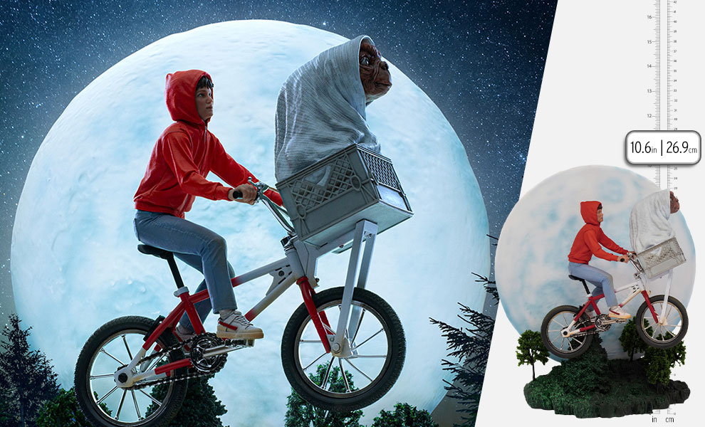 Gallery Feature Image of E.T. & Elliot Deluxe 1:10 Scale Statue - Click to open image gallery