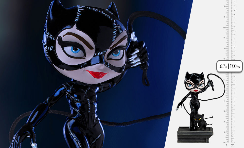 Gallery Feature Image of Catwoman Mini Co. Collectible Figure - Click to open image gallery