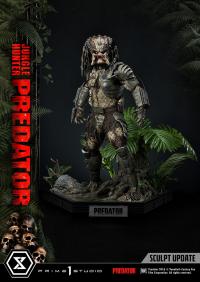 Gallery Image of Jungle Hunter Predator Statue