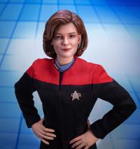 Gallery Image of Captain Kathryn Janeway Sixth Scale Figure
