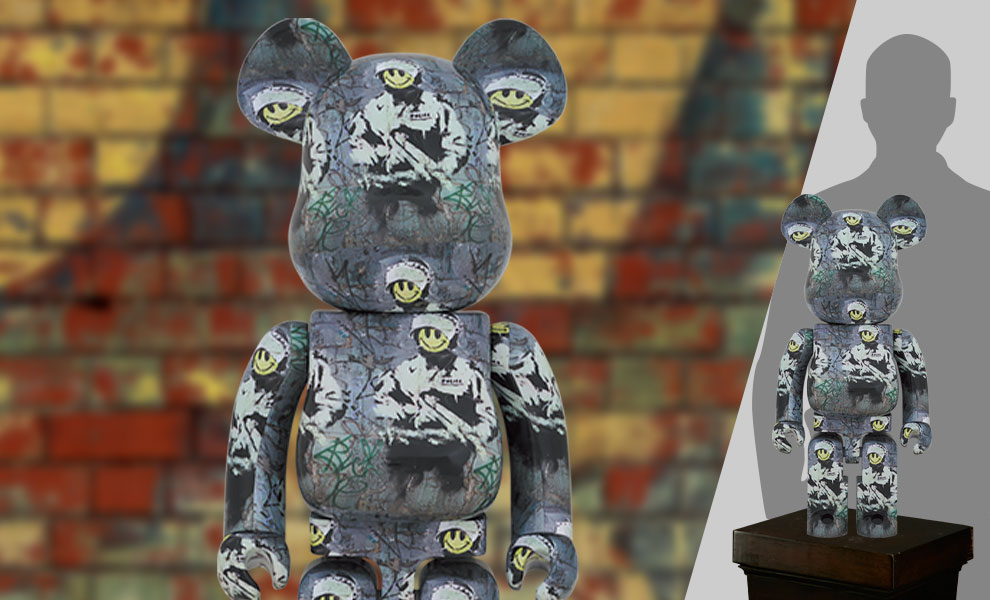 Gallery Feature Image of Be@rbrick Riot Cop 1000％ Bearbrick - Click to open image gallery