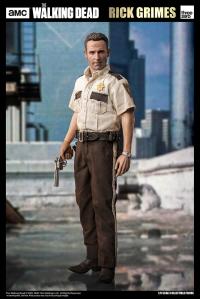 Gallery Image of Rick Grimes (Season 1) Sixth Scale Figure
