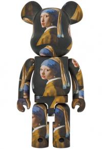 Gallery Image of Be@rbrick Johannes Vermeer (Girl with a Pearl Earring) 1000% Bearbrick