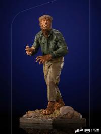Gallery Image of Wolf Man 1:10 Scale Statue