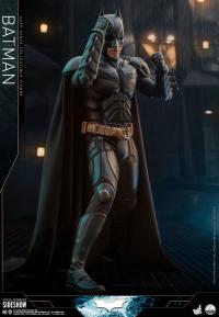 Gallery Image of Batman Quarter Scale Figure