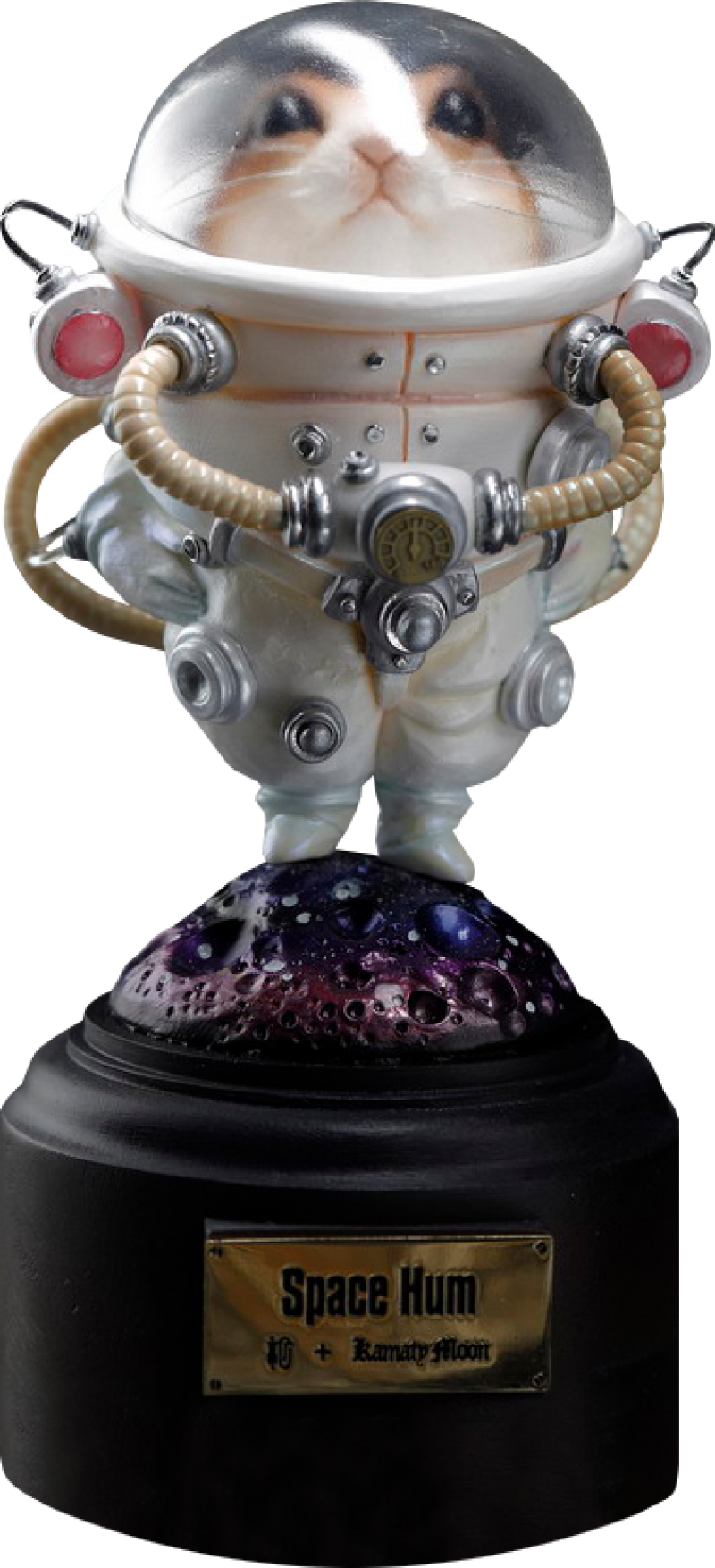 Space Hum (White) Figurine by Manas SUM