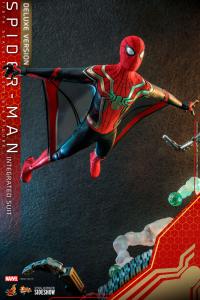 Gallery Image of Spider-Man (Integrated Suit) Deluxe Version Sixth Scale Figure