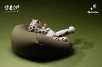 Gallery Image of Snow Leopard Figurine