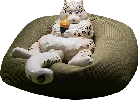 Manas SUM Snow Leopard Figurine