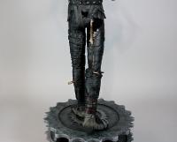 Gallery Image of Edward Scissorhands Quarter Scale Statue