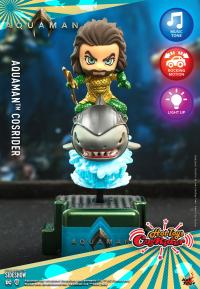 Gallery Image of Aquaman Collectible Figure