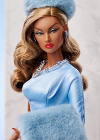 Gallery Image of Frosted Passion – Della Roux™ Collectible Doll