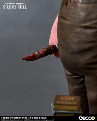 Gallery Image of Robbie The Rabbit Statue